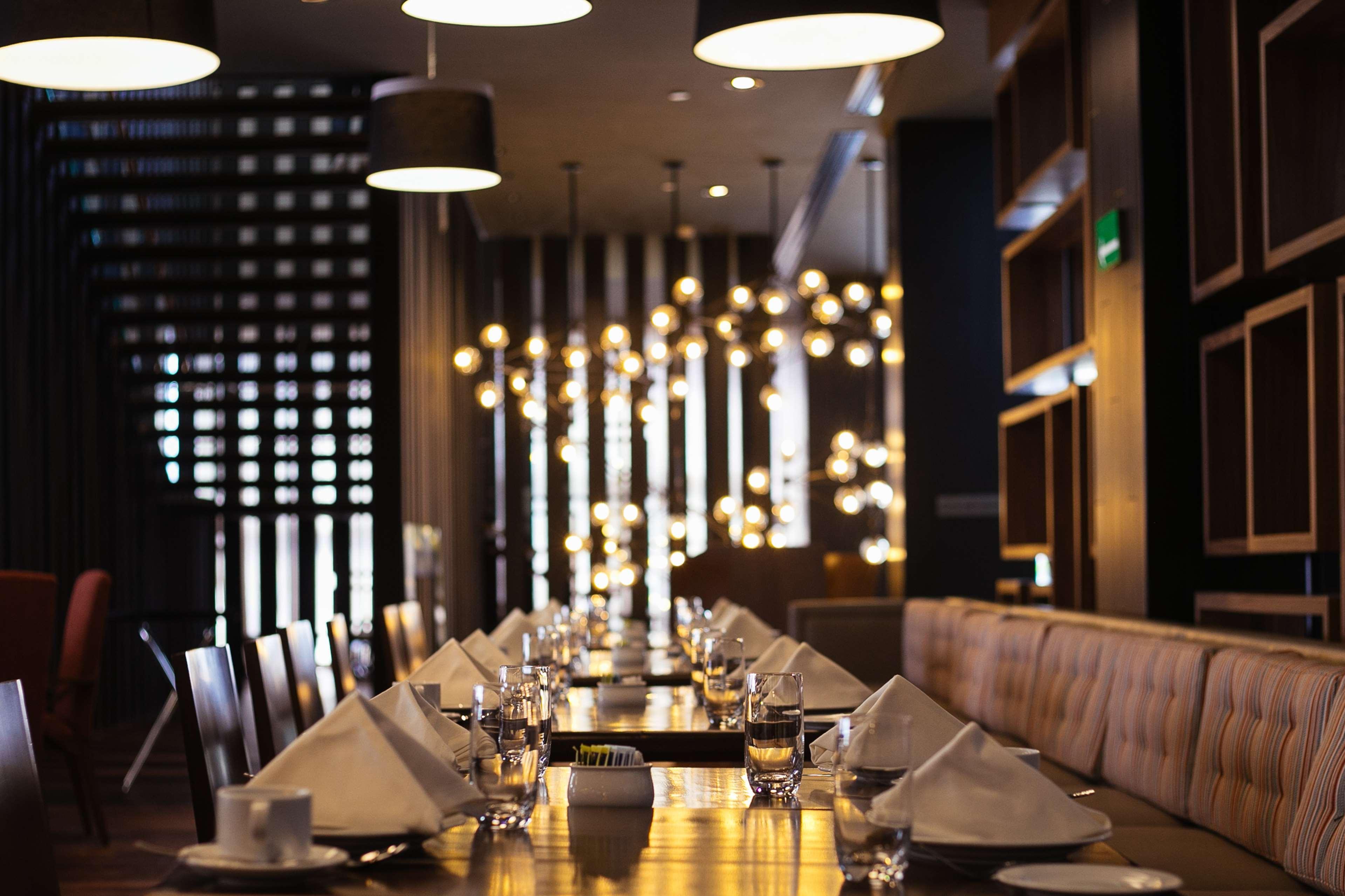 Doubletree By Hilton Celaya Celaya  Bagian luar foto